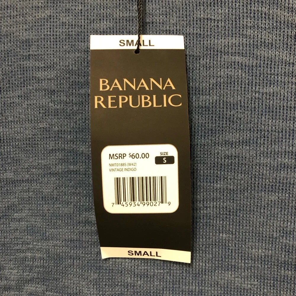 Banana Republic Long Sleeve Double Knit Crew Shirt